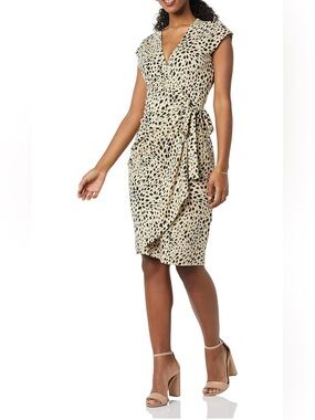 Animal Printed Wrap Dress - Women's Elegant Day-to-Evening with cap sleeve
